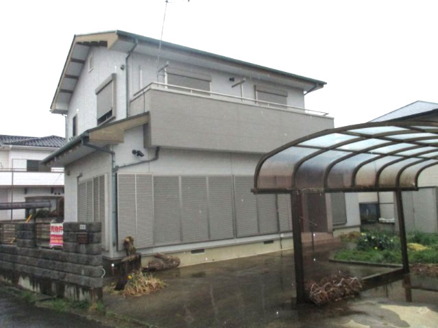 八千代市勝田台４丁目　中古戸建　北西×南西の角地の外観