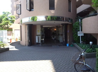 【エントランス】