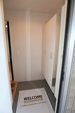 メゾンダイの玄関|トールタイプ下駄箱