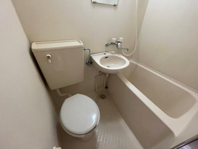 【浴室】 | グルンテープ