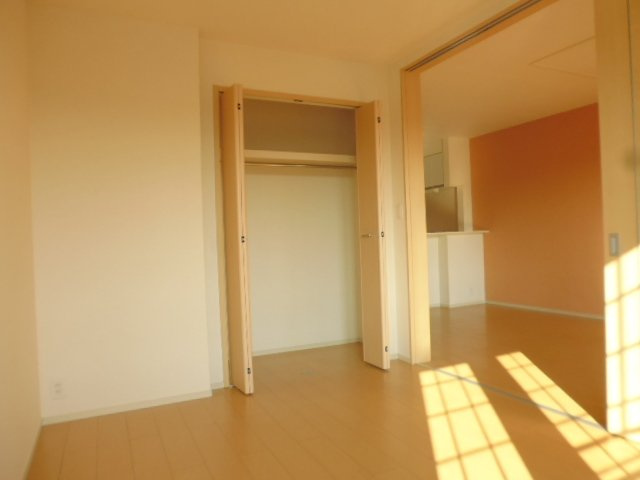 フローレスタタウンＢの洋室