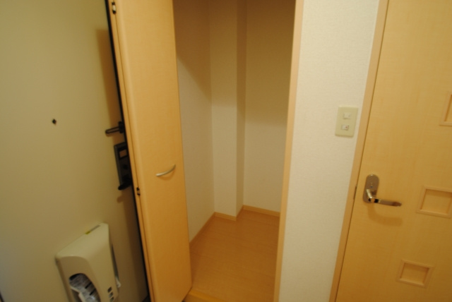 ミカハウスⅡの収納|内装イメージ：同物件別室