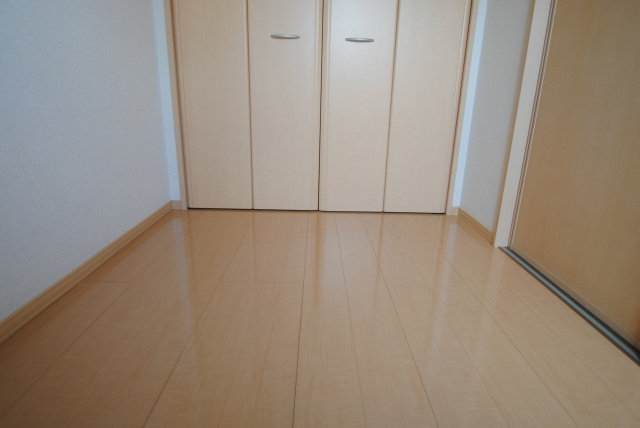 ミカハウスⅡの洋室|内装イメージ：同物件別室