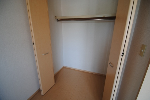 ミカハウスⅡの収納|内装イメージ：同物件別室