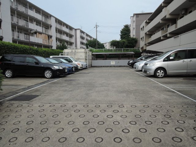 【駐車場】 | コスモ宮前平 | 平置き駐車場