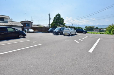 【駐車場】 | ミルフルールⅠ