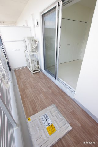ディアス3　仲介手数料無料のバルコニー