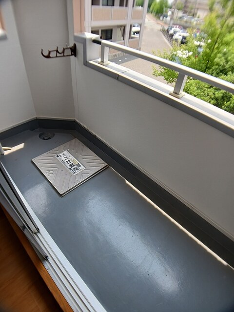 コンフォート宝塚のバルコニー