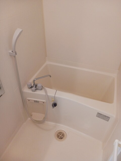 コンフォート宝塚の浴室