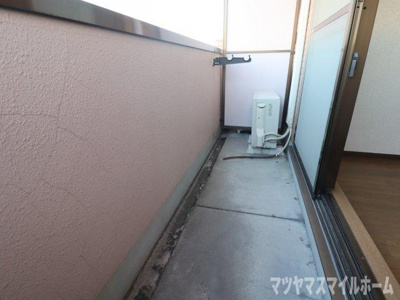 【バルコニー】 | ランドロードトミオ
