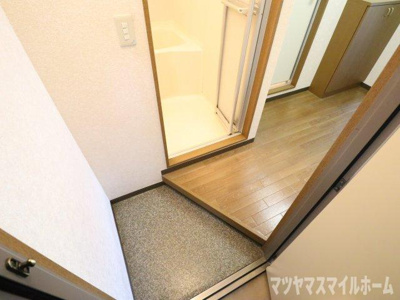 【玄関】 | ランドロードトミオ