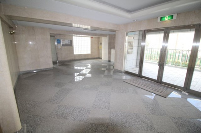 【エントランス】 | アビタシオンⅢ