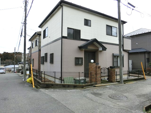 八千代市八千代台東３丁目　中古戸建　平成１３年建築　松下電工テクノストラクチャー工法の前面道路含む現地写真
