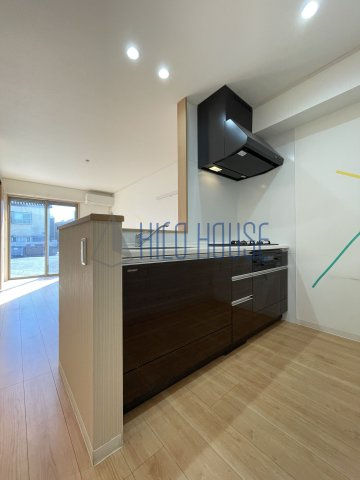 プリエ　ローザ　Ａ号棟のキッチン