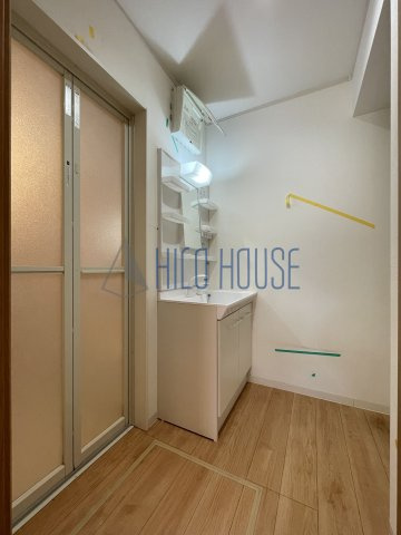 プリエ　ローザ　Ａ号棟の洗面所