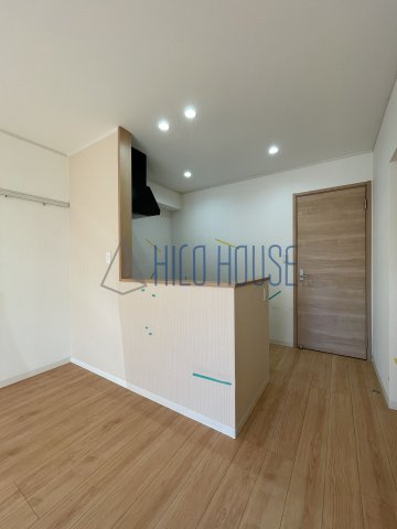 プリエ　ローザ　Ａ号棟のキッチン