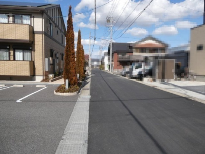 サニーソフィア　B棟の周辺|接面道路