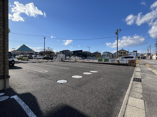 ウィルモアセブンの駐車場|駐車場　縦列区画