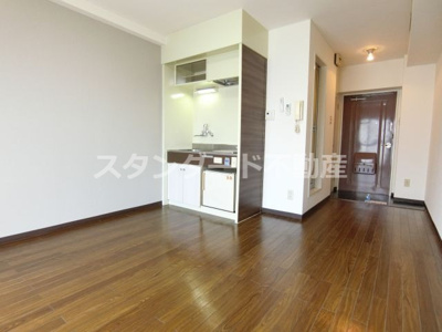 【居間・リビング】 | ステップイン南森町