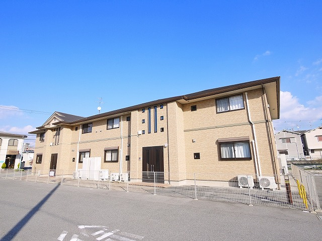 ラキアクアの外観|落ち着いた雰囲気の外観です