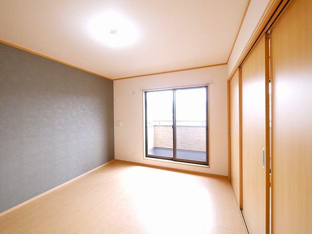 ラキアクアの寝室|使い勝手のいい洋室です