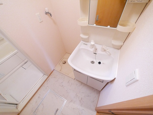 ラキアクアの洗面所|使いやすい洗面所です