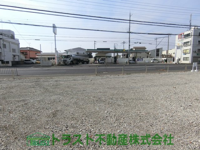 神戸市西区玉津町出合土地の前面道路含む現地写真