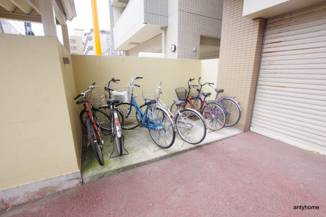 ホーユウコンフォルト都島　仲介手数料無料の駐車場