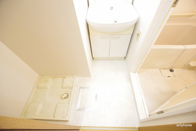 ＫＨＫコート西野田　仲介手数料無料の洗面所