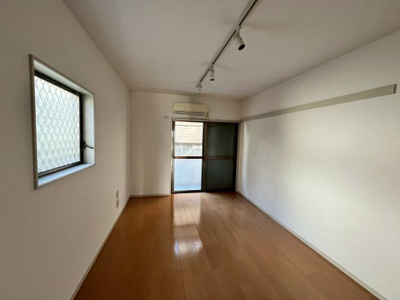 【玄関】 | カサ・ビアンカ