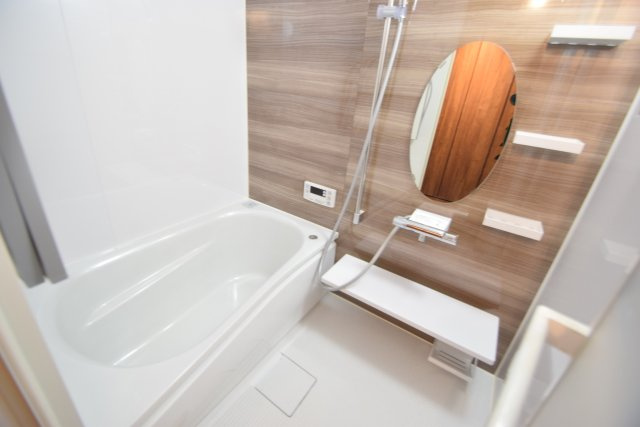 行徳マンションの浴室|追い焚き付です