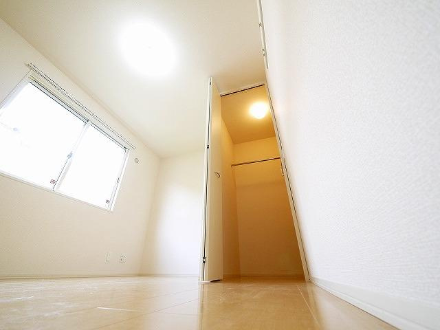 ロハス平城　Ｂ棟の洋室|洋室です