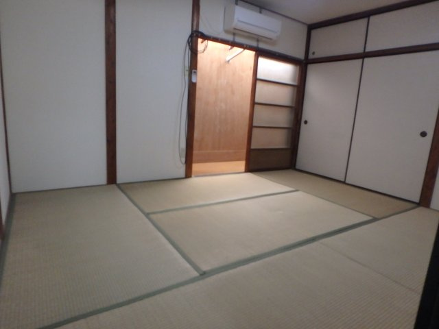 玉串西 文化住宅の和室