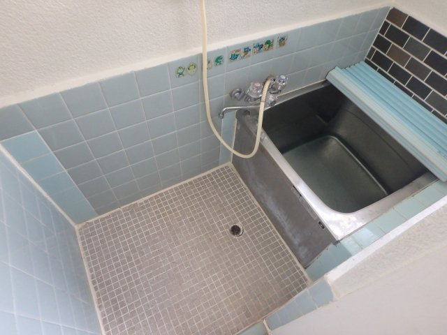 玉串西 文化住宅の浴室