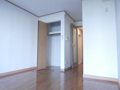 【居間・リビング】 | アジロガーデン | アジロガーデン※写真は同物件別部屋です