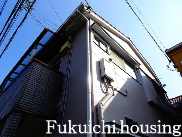 リアコート下高井戸の外観