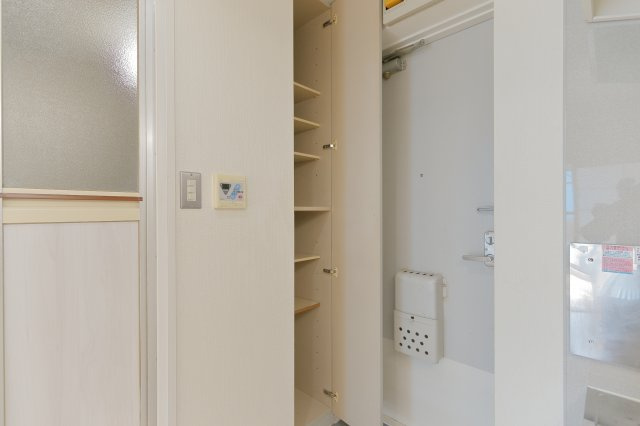 トーシンハイツ葛飾鎌倉の玄関