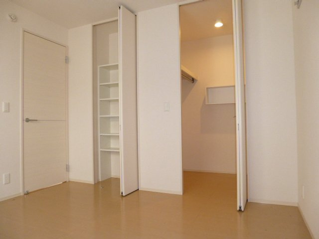 アドラブールＥの寝室|洋室