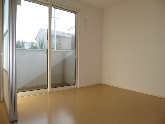 アドラブールＥの洋室