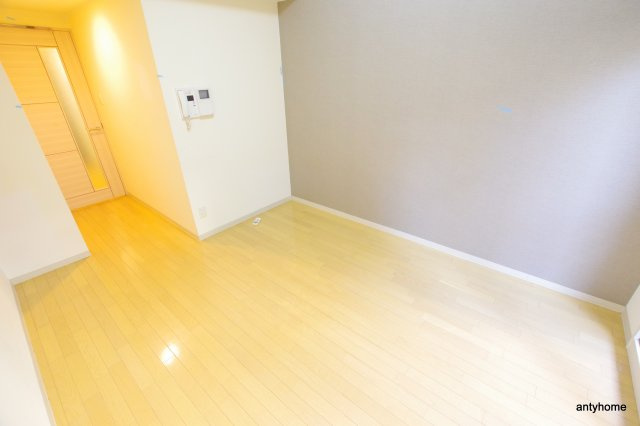 エスリード梅田北　仲介手数料無料の居間・リビング