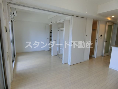 【居間・リビング】 | エステムコート梅田・天神橋IIグラシオ