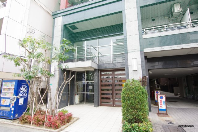 エステムコート新大阪6エキスプレイス　仲介手数料無料のエントランス