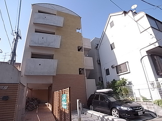 ペルル芦屋の外観