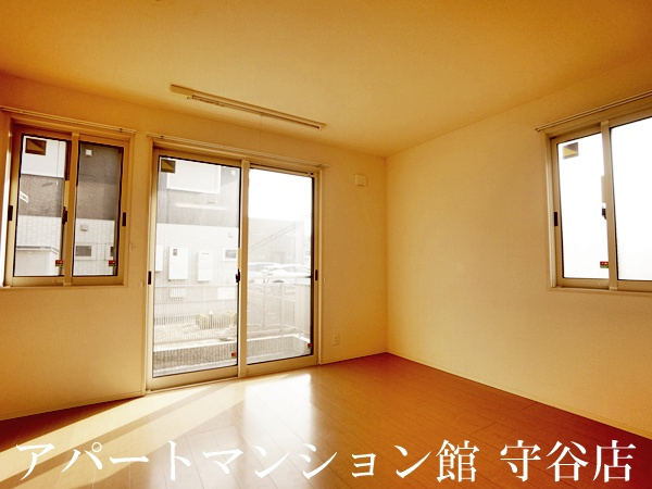 ベル・アジュールⅡAの居間・リビング