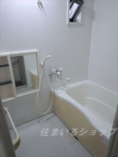 クレール・ＳＫの浴室|シャワー・窓あり