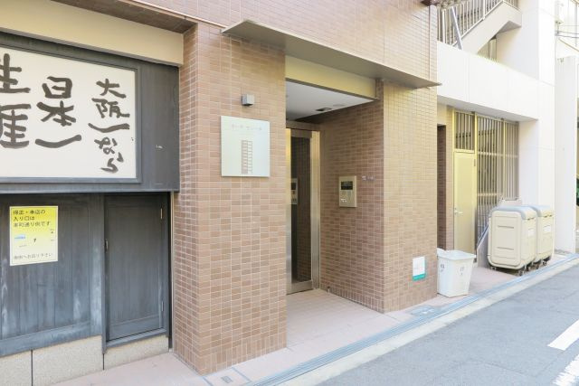 カーサ　セレーネのエントランス