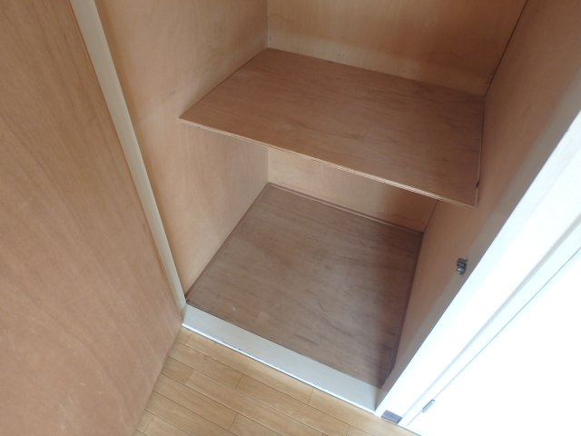 エクセル花園の収納