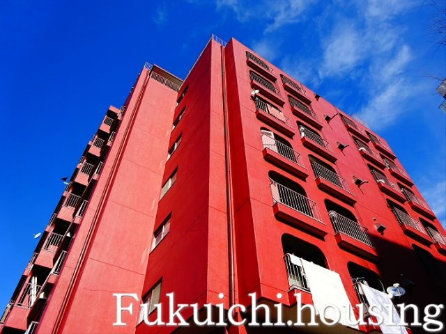 トーア明大前マンションの外観