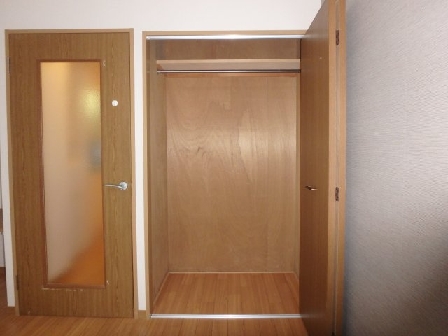パークメゾン七本木Ｂの収納