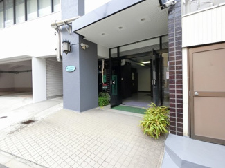 【エントランス】 | JR京浜東北線「大森」駅徒歩11分、都営浅草線「馬込」駅徒歩11分！